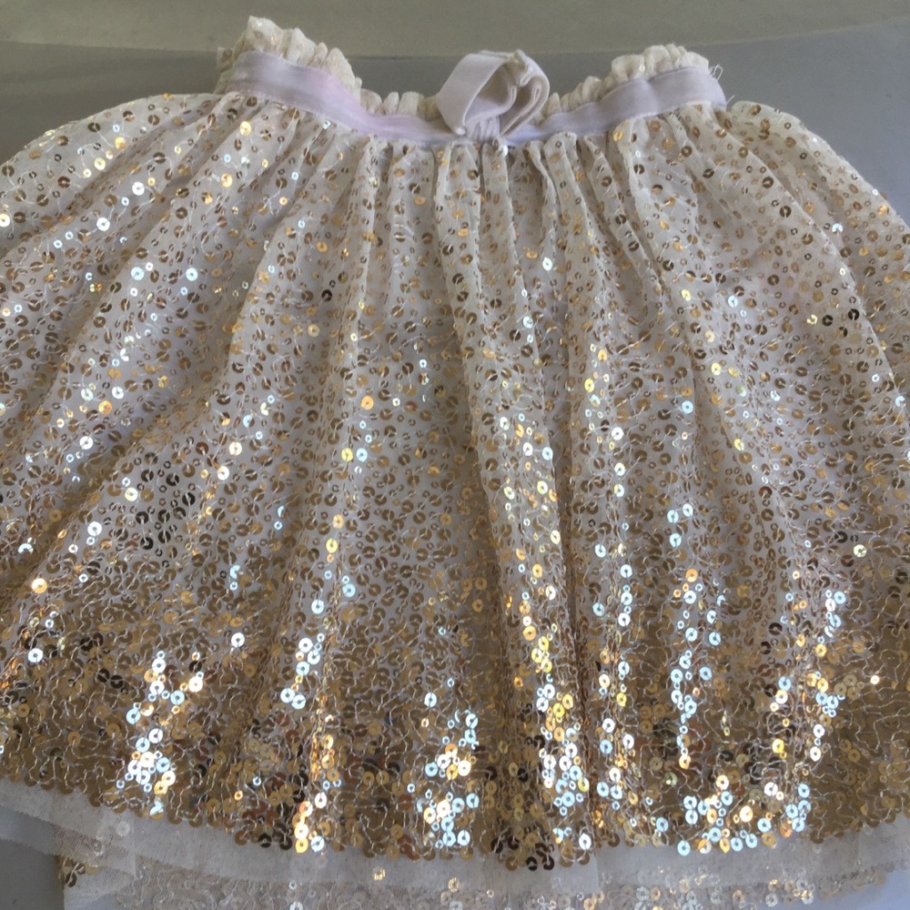 A golden skirt